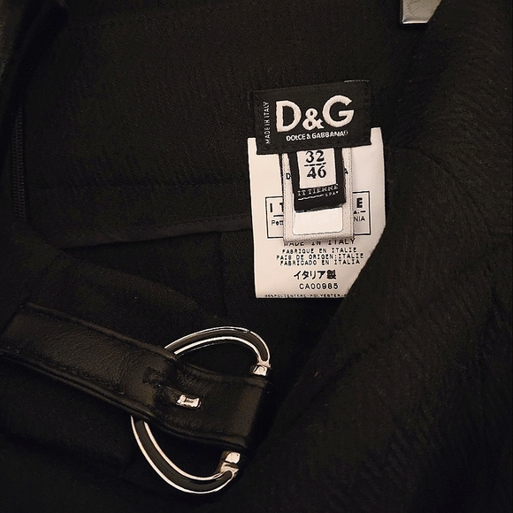 Dolce & Gabbana skirtsuit - Picture 14 of 14